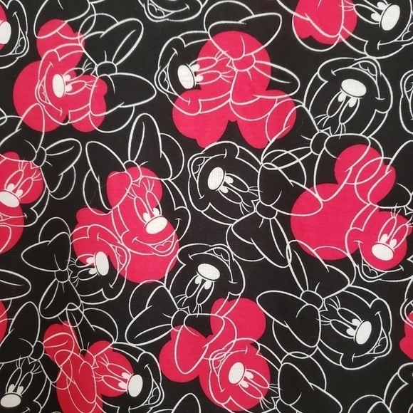 Minnie Mouse Classic T Disney t-shirt Size Small LulaRoe - Picture 10 of 14